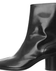 Maison Margiela Womens Tabi Ankle Boots In Black
