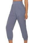 Lorna Jane Launch Active 7/8 Track Bottom in Powder Grey