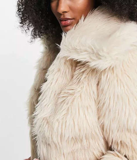 Short faux hot sale fur jacket cream