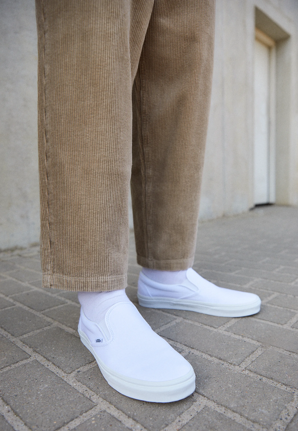 Vans Classic Slip-On Plimsolls in White
