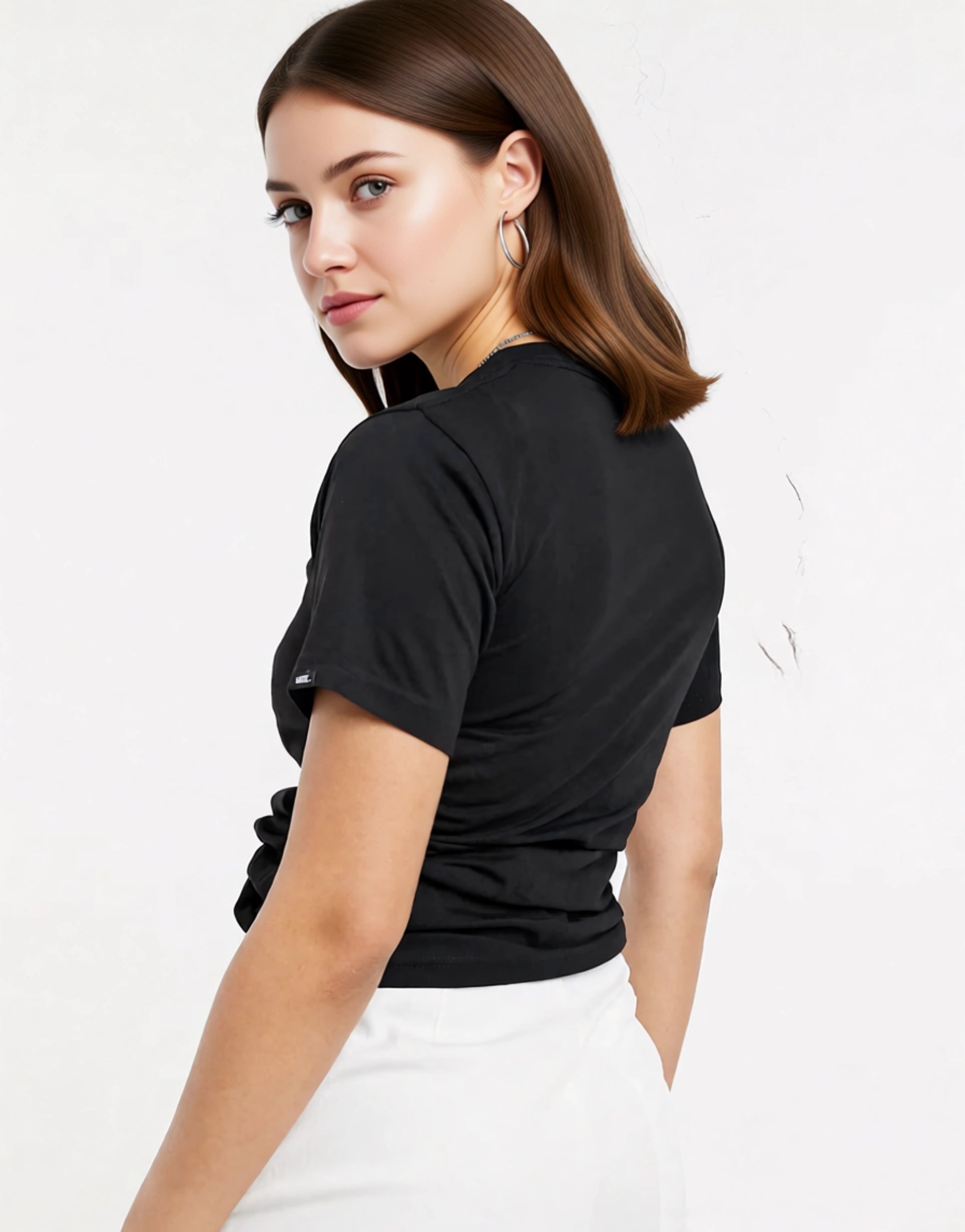 Vans Womens Small Logo T-Shirt In Black