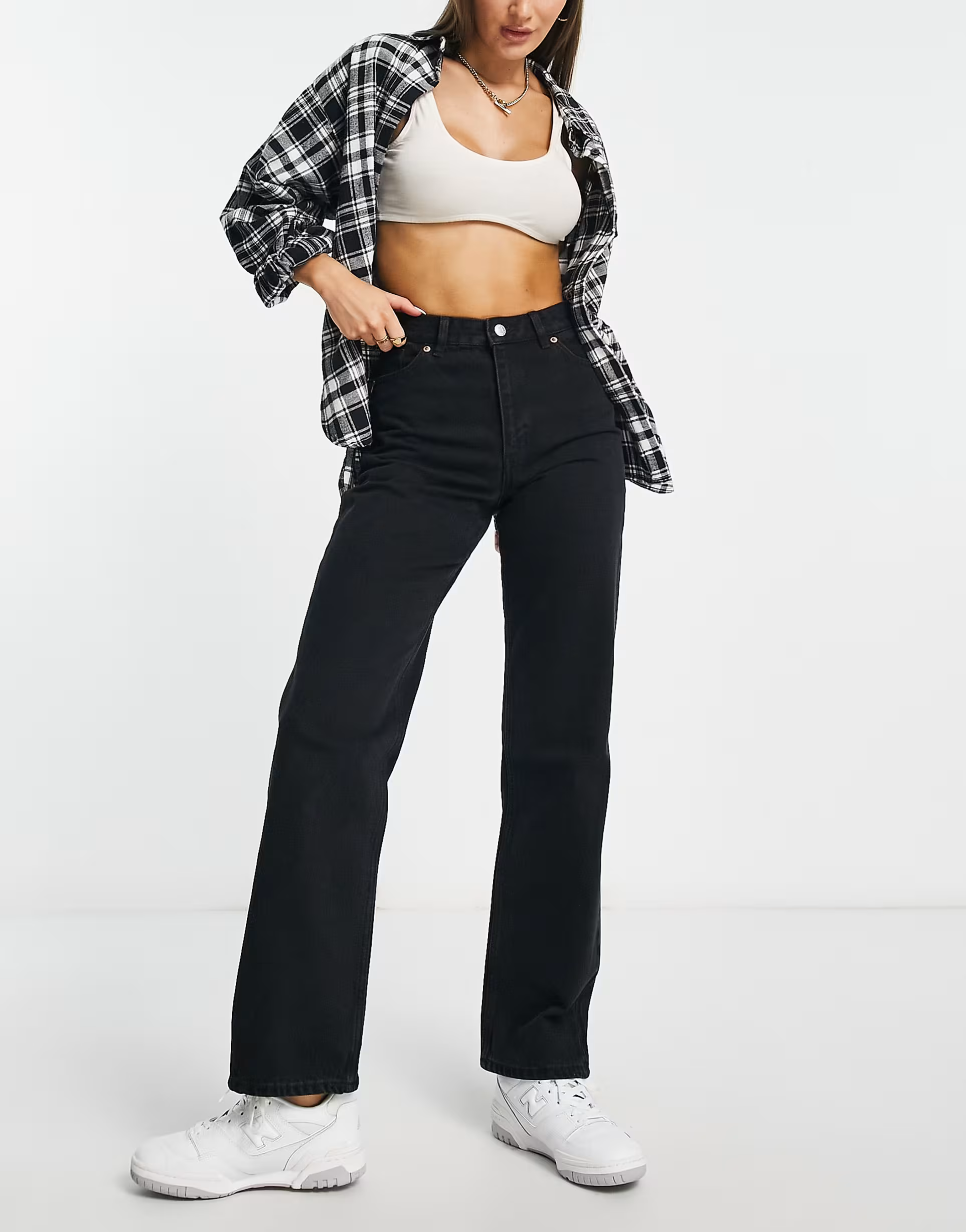 Monki Womens Taiki High Waist Straight Leg Jean in Wash Black