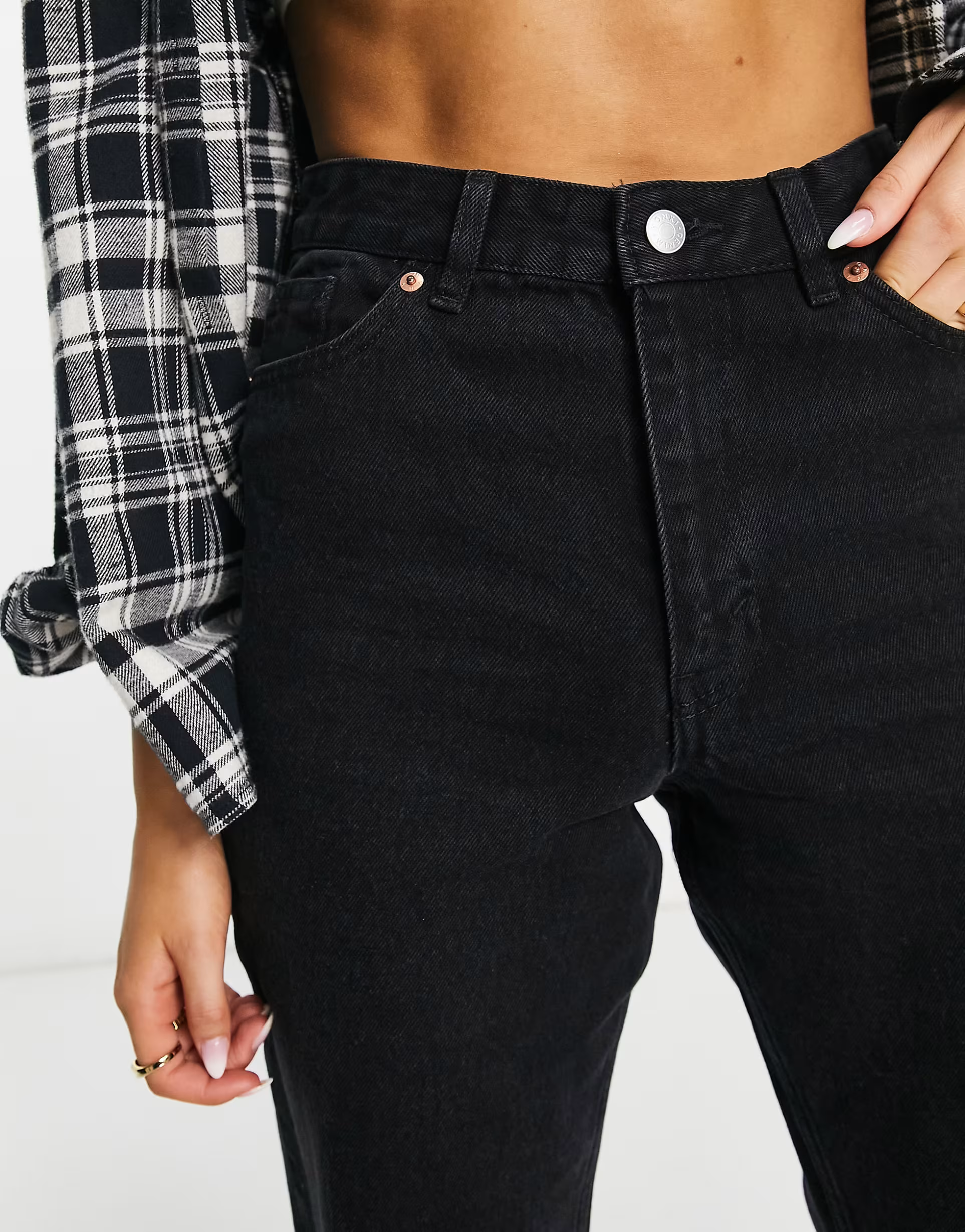 Monki Womens Taiki High Waist Straight Leg Jean in Wash Black