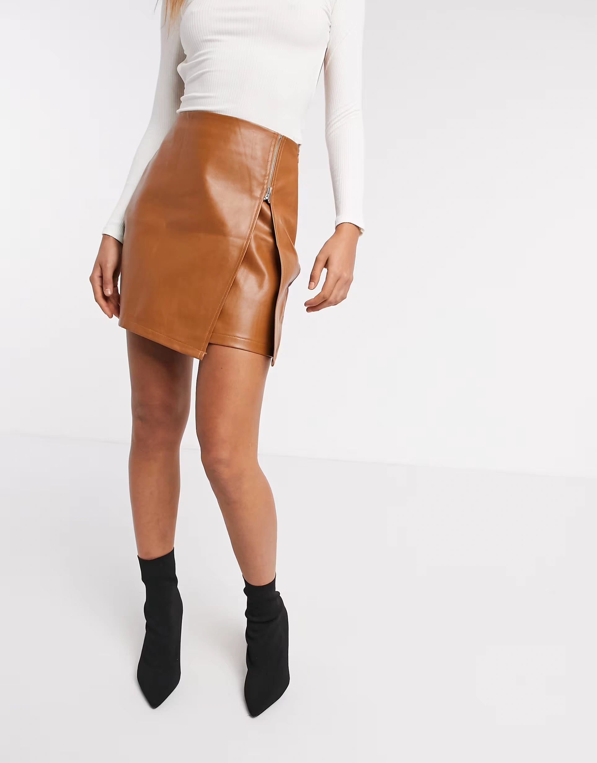 NaaNaa Womens Faux Leather Zip Detail Mini Skirt in Camel