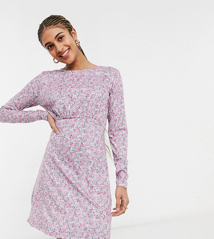 Wednesday's Girl Womens Long Sleeve Mini Dress in Vintage Floral In Purple