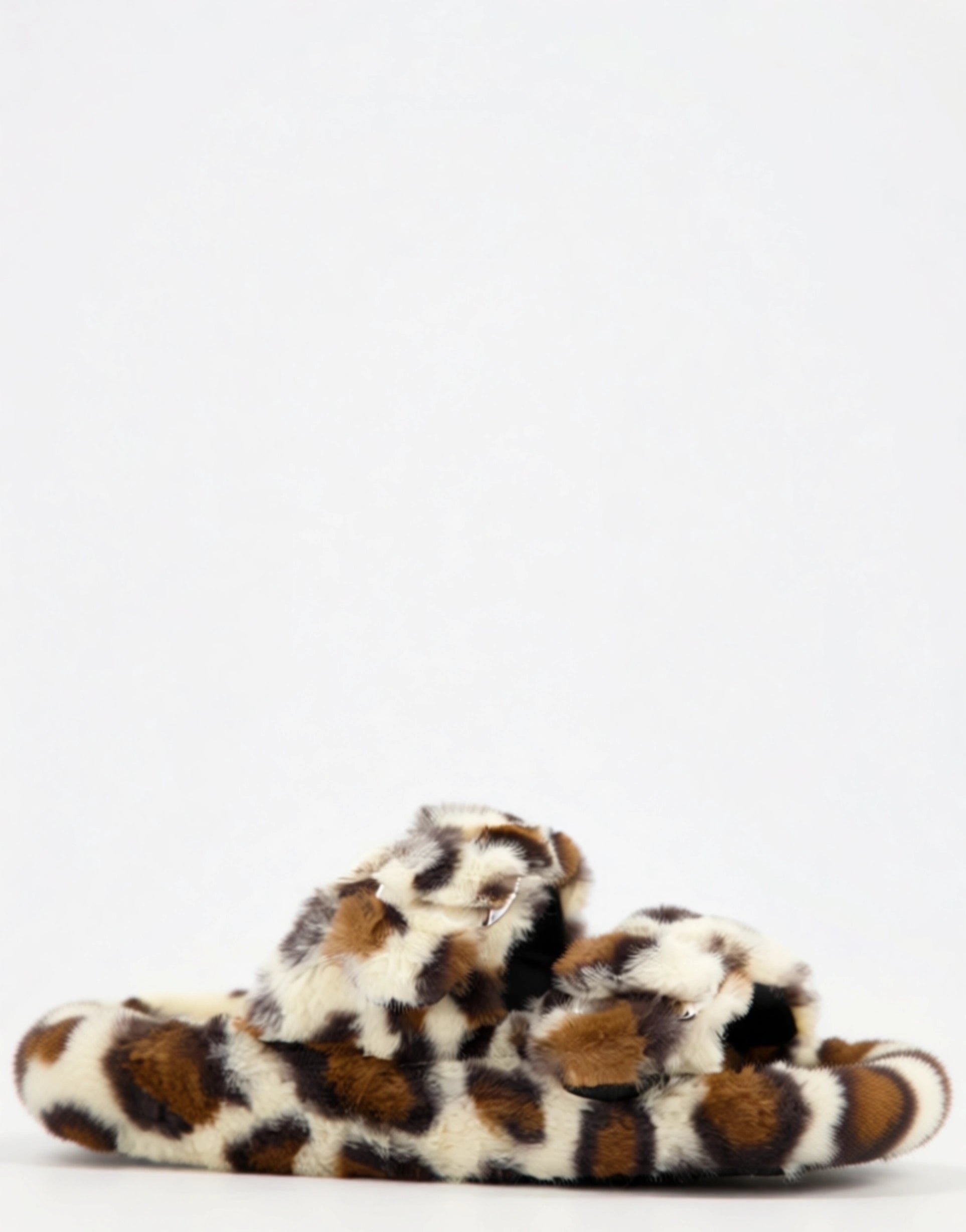 Qupid Womens Double Strap Slippers In Leopard Fur