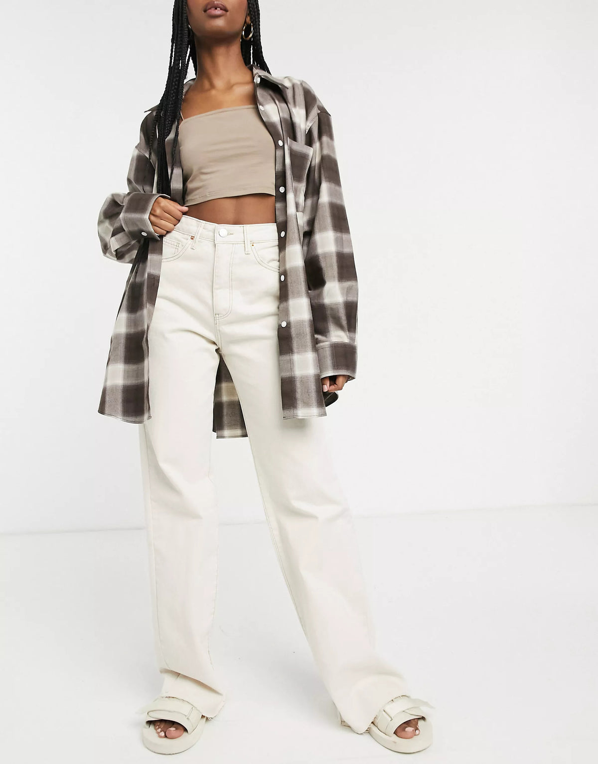 Stradivarius 90's High Rise Oversize Fit Dad Jeans In Ecru