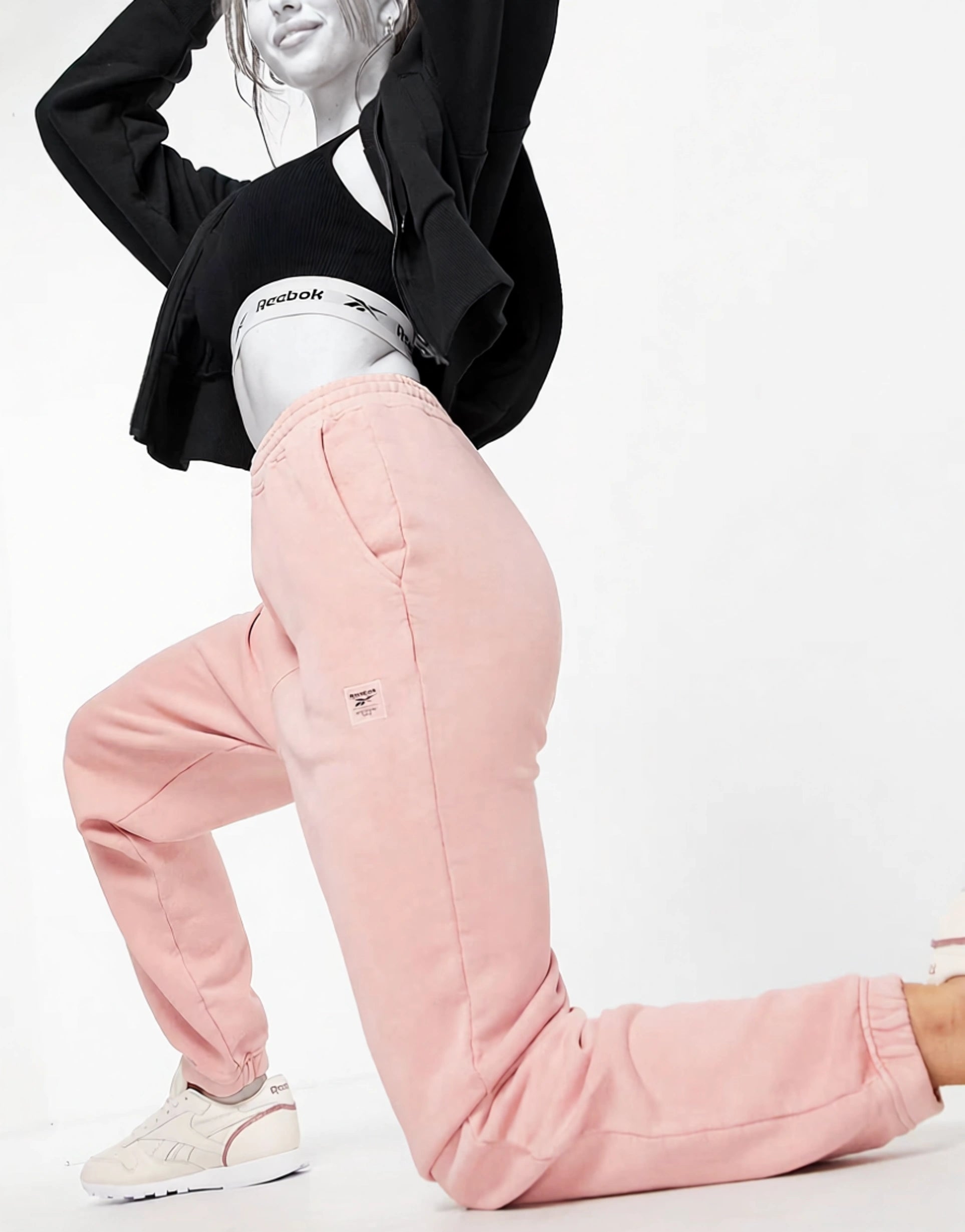 Reebok Womens Joggers In Pastel Pink
