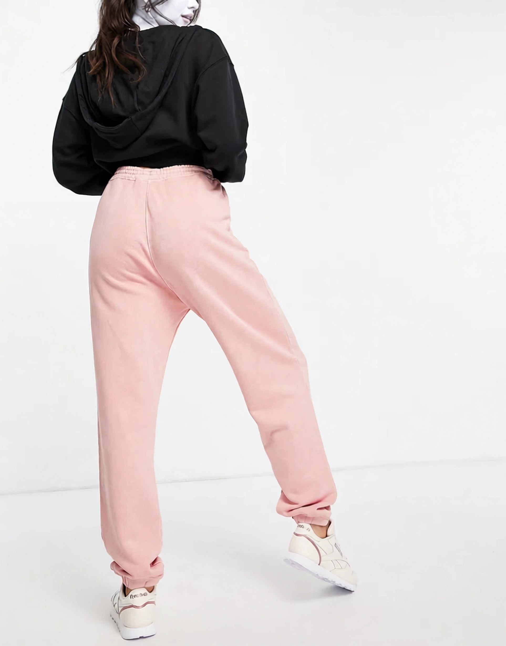 Reebok Womens Joggers In Pastel Pink