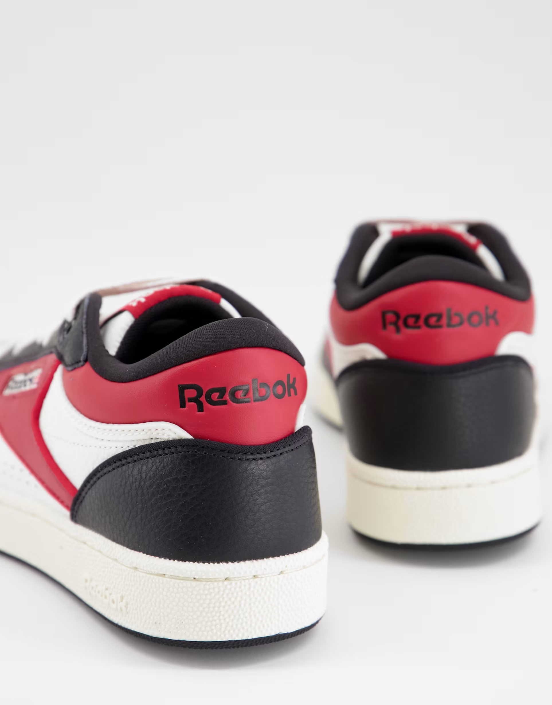 Reebok Womens Club C Mid Ll Trainers In Red And Black