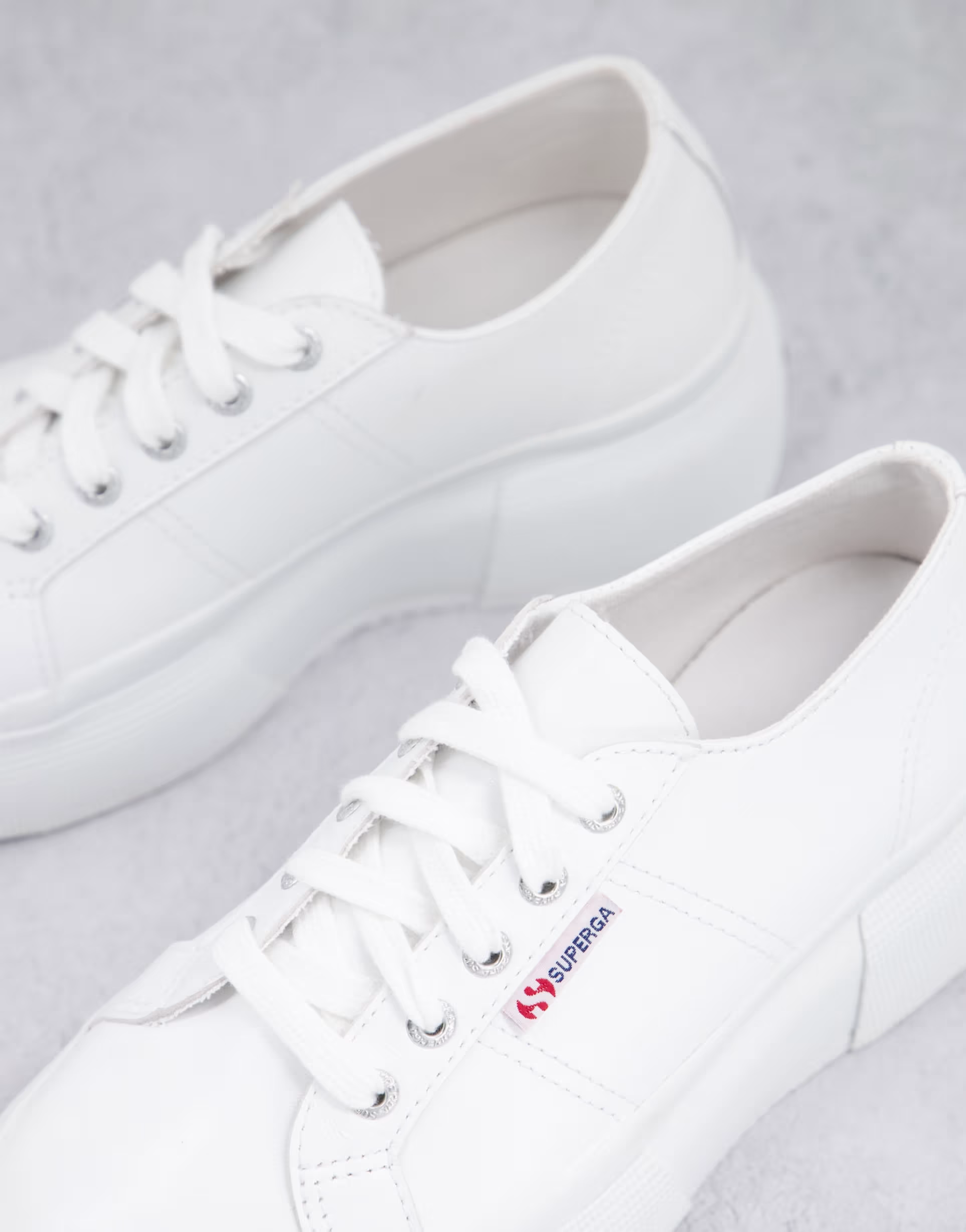 Superga Womens 2287 Chunky Plimsoll in White
