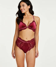 Hunkemoller Womens Rebecca High Leg Lace Trim Thong In Red