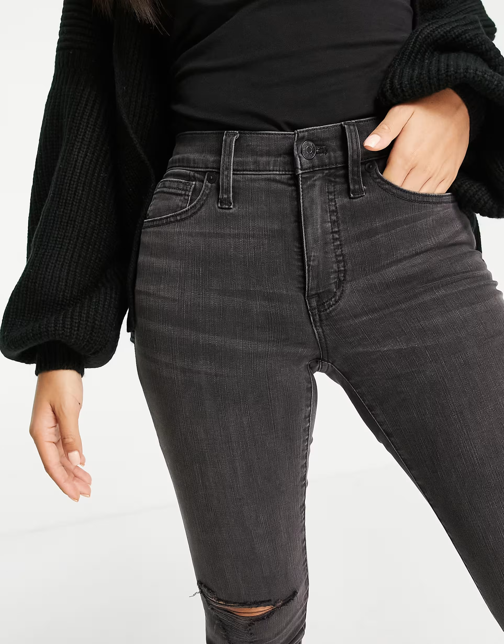 Madewell Womens Knee Rip Skinny Jeans In Black