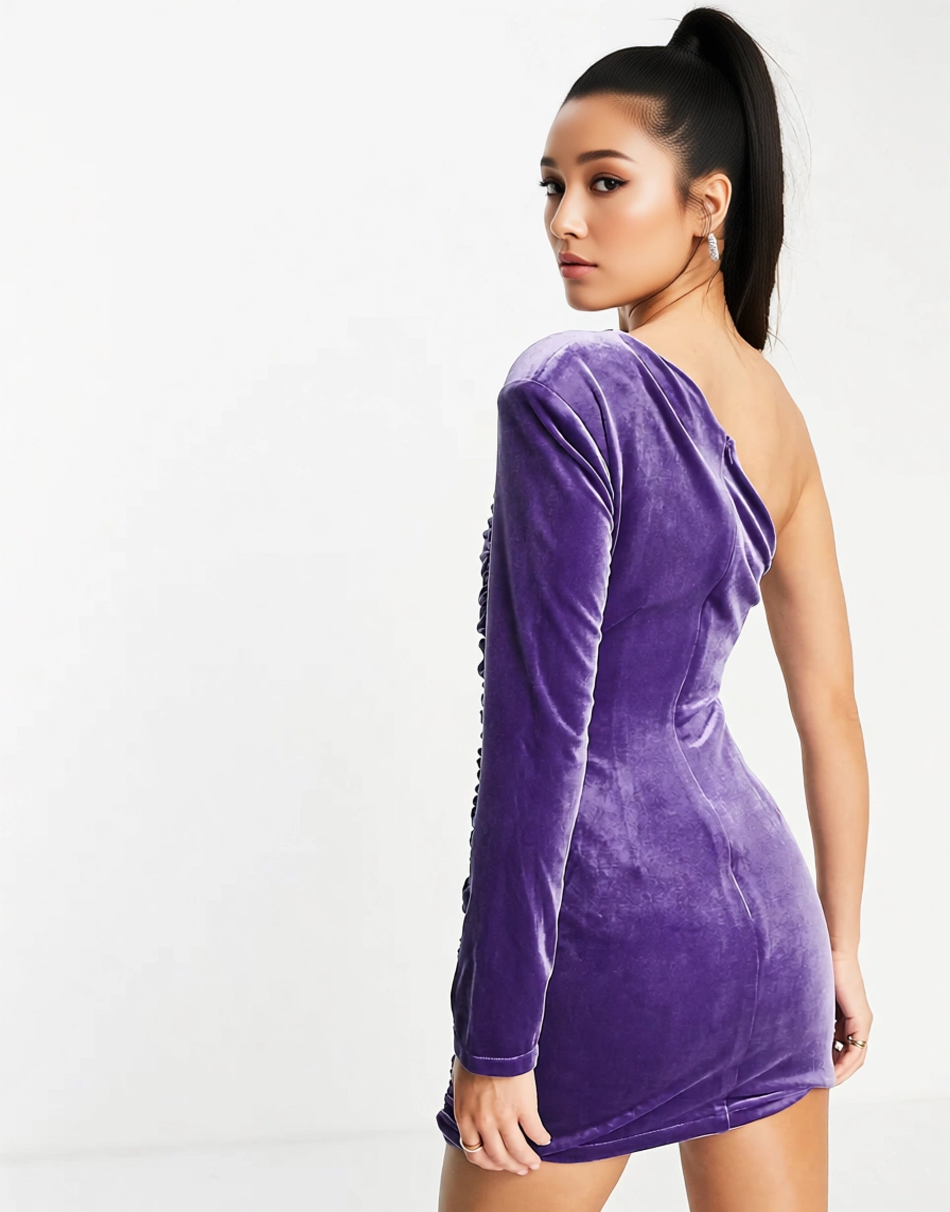 Womens Amy Lynn Ruched Mini Dress With One Shoulder In Purple Velvet