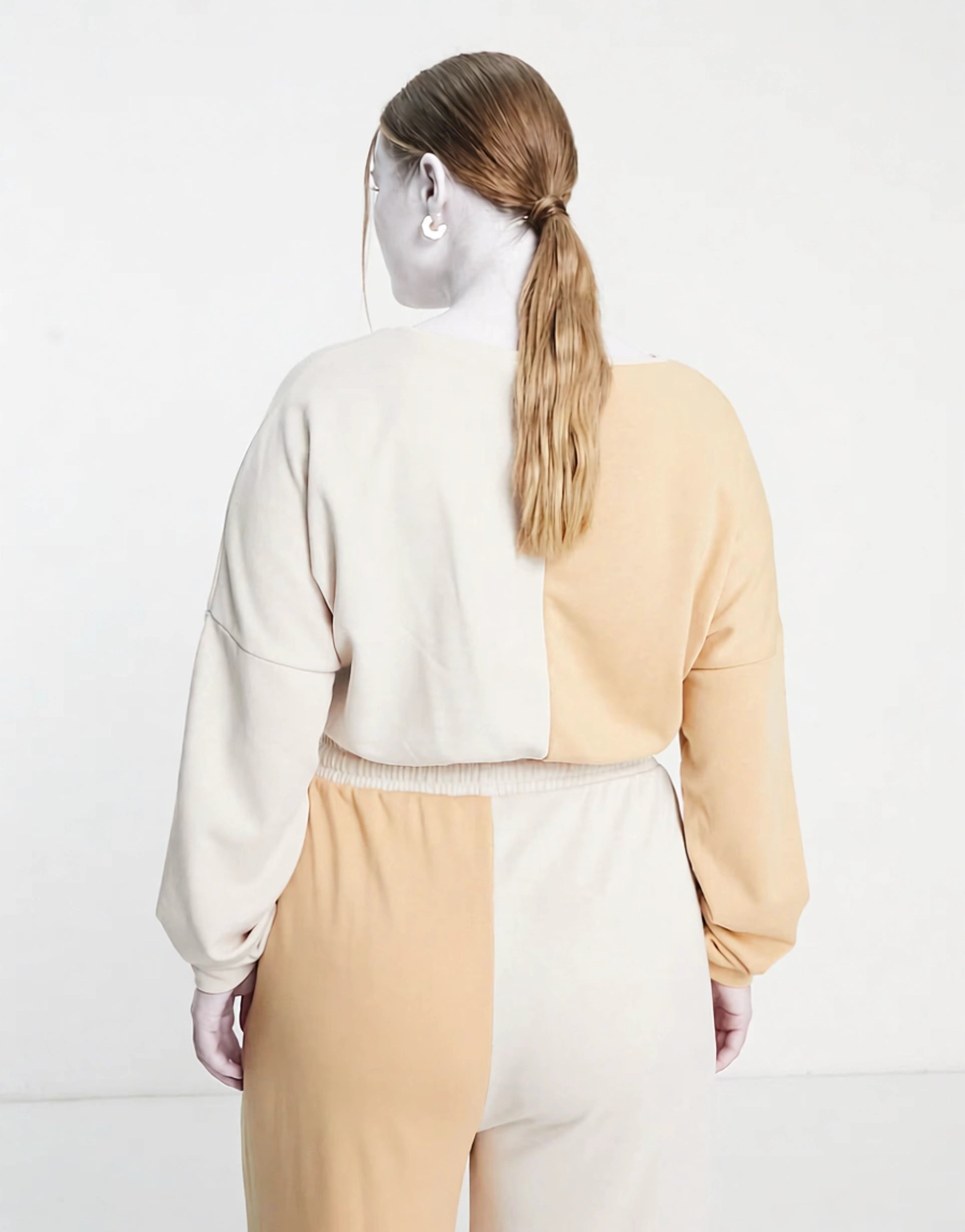 South Beach Womens Plus Spliced Crop Boxy Sweatshirt in Sand In Neutral