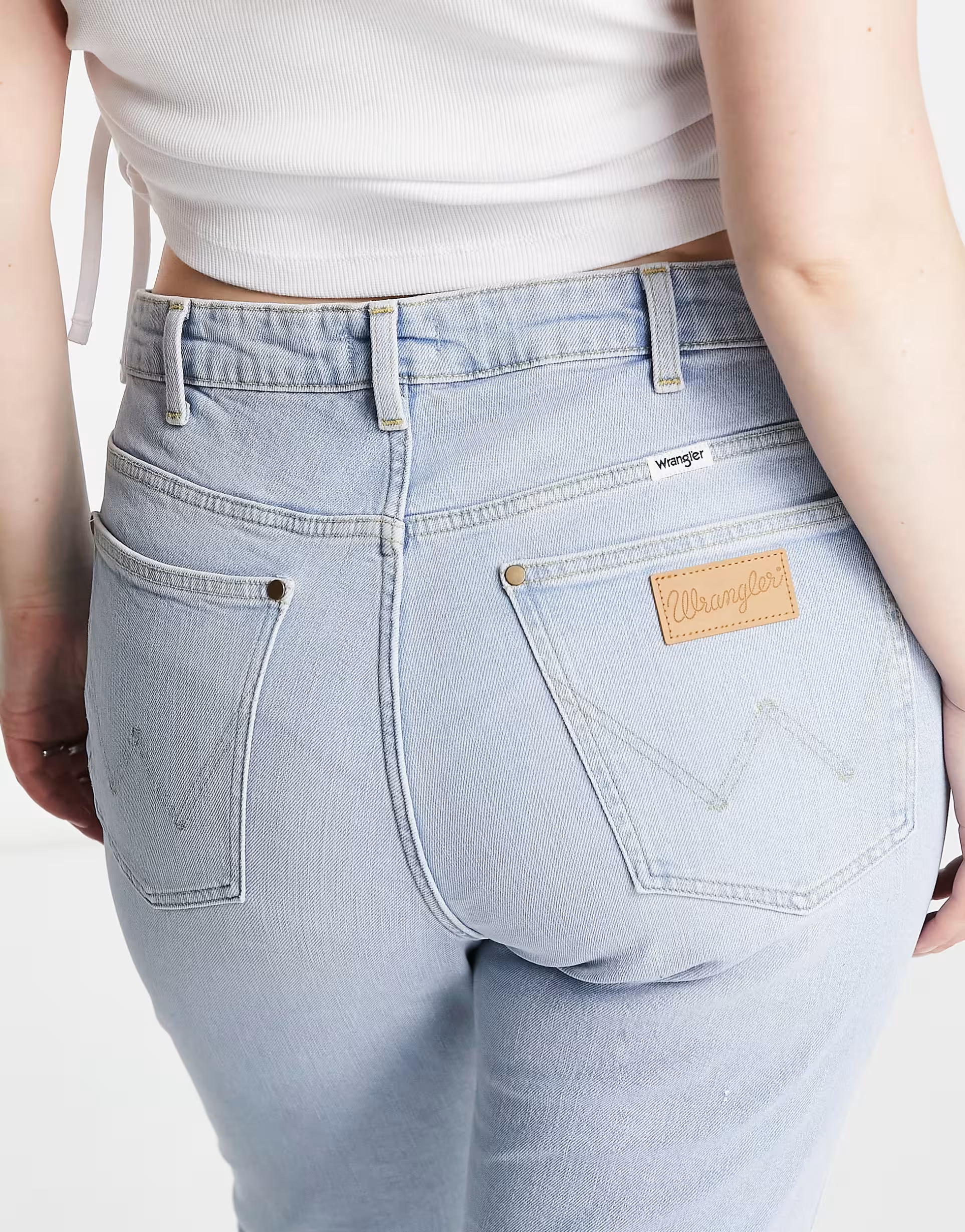 Wrangler Plus Womens Retro Skinny Jeans in Icy Blue