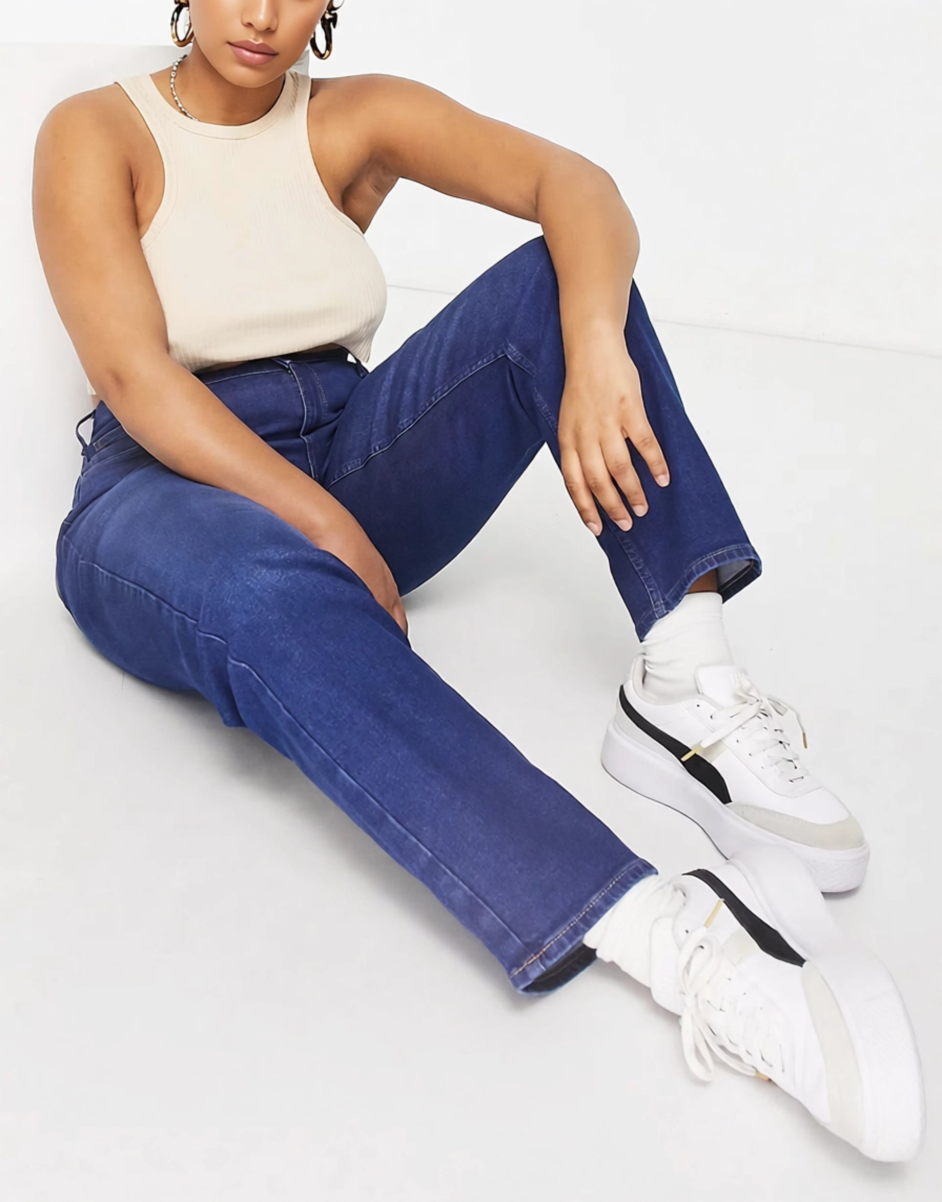 Lee Plus Womens High Rise Mom Jeans in Mid Blue Wash
