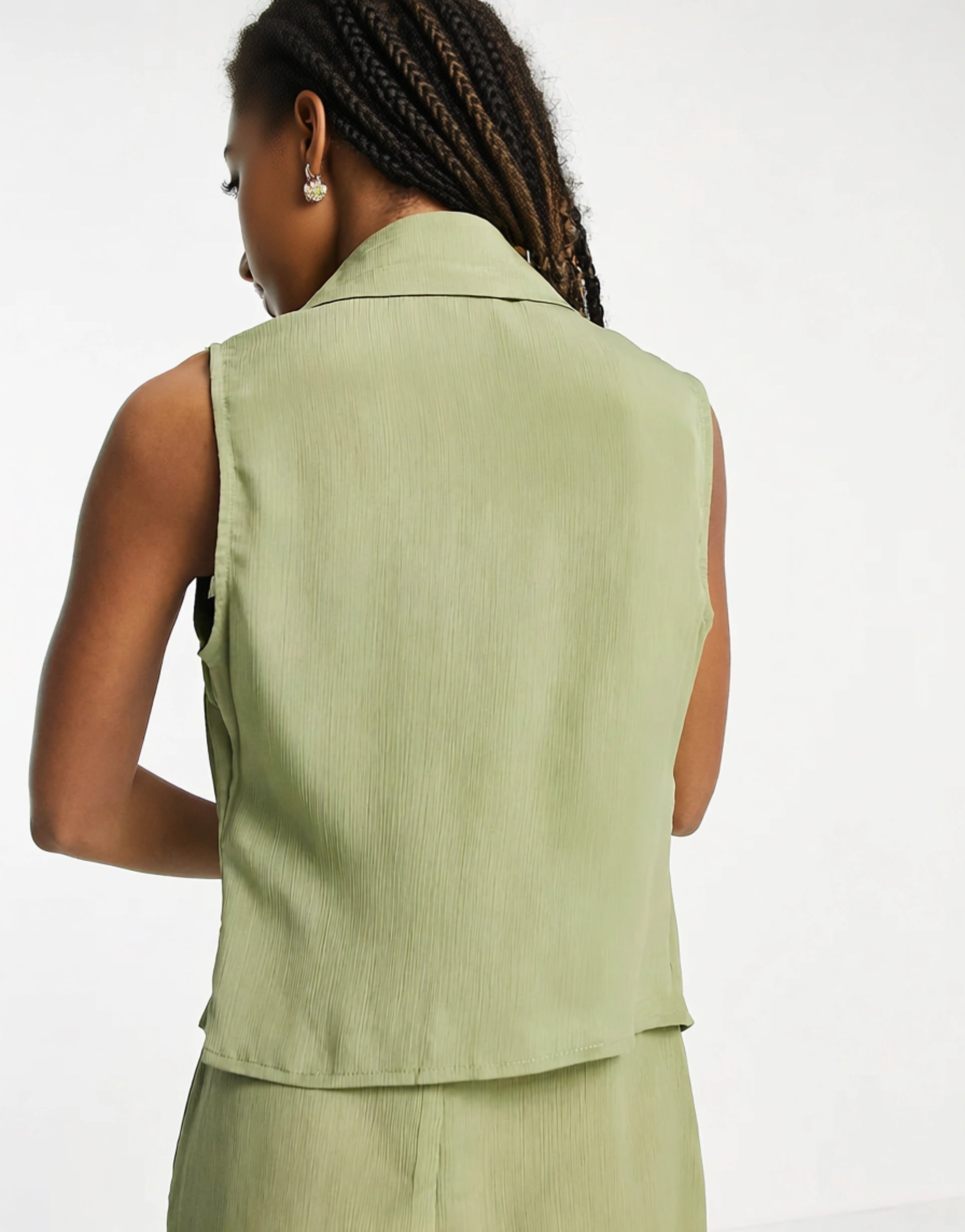 Heartbreak Women's Crinkle Sleeveless Shirt Co-O In Green