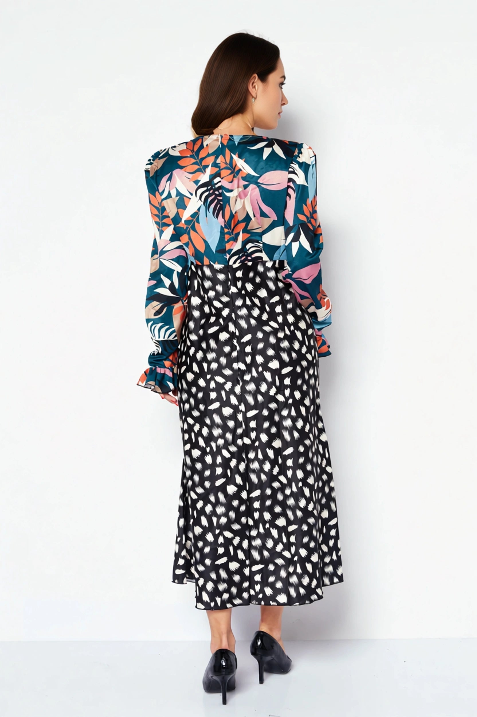 Little Mistress Women's Plunge Front Midi Tea Dress in Patwork Floral And Spot Print In Multi