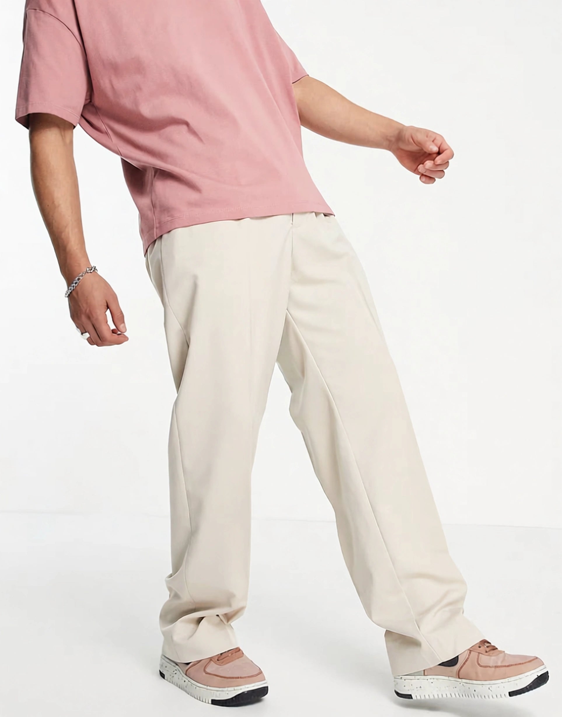 Weekday Mens Conrad Wide Trousers in Beige