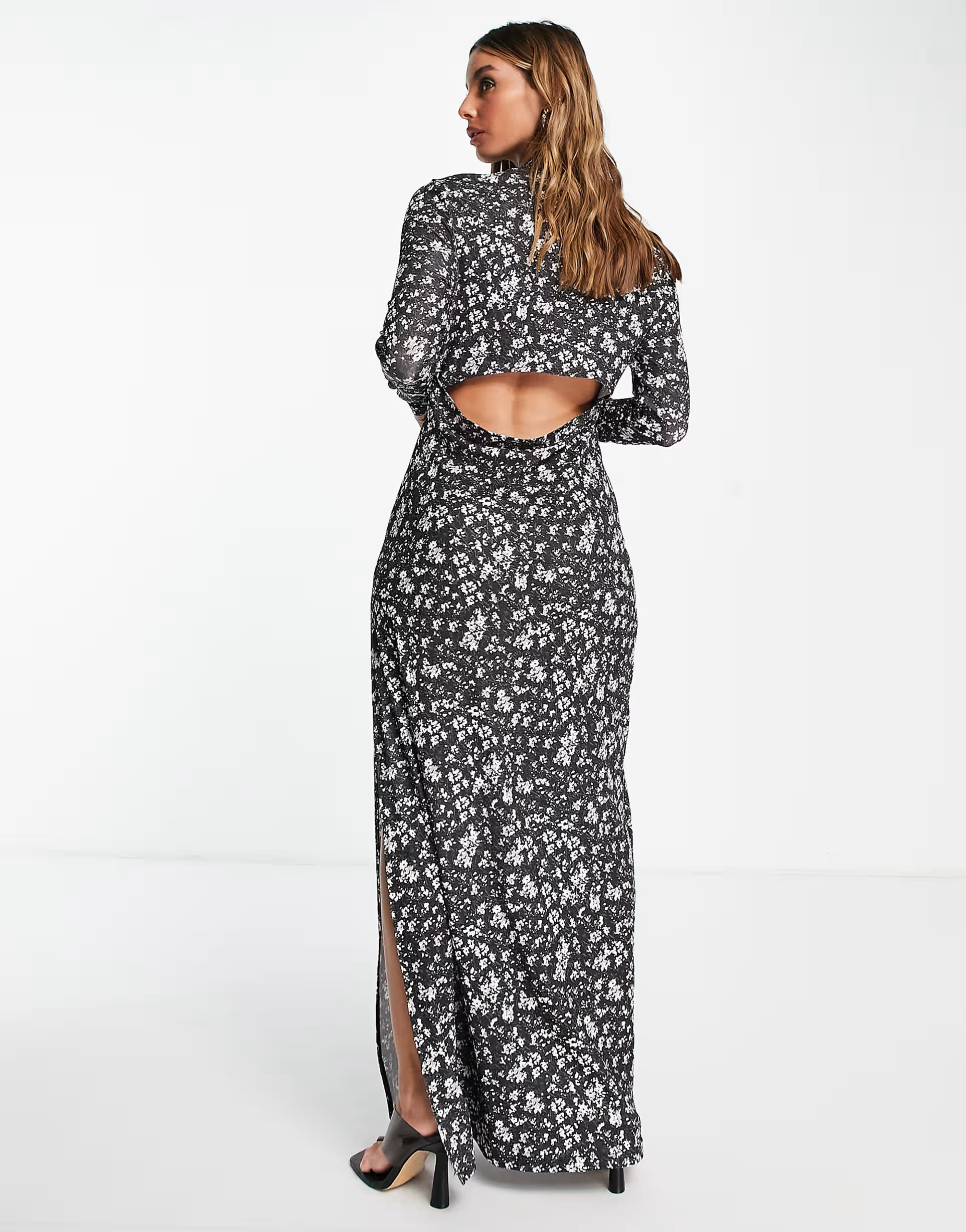 Ghospell long sleeve maxi dress in dark floral