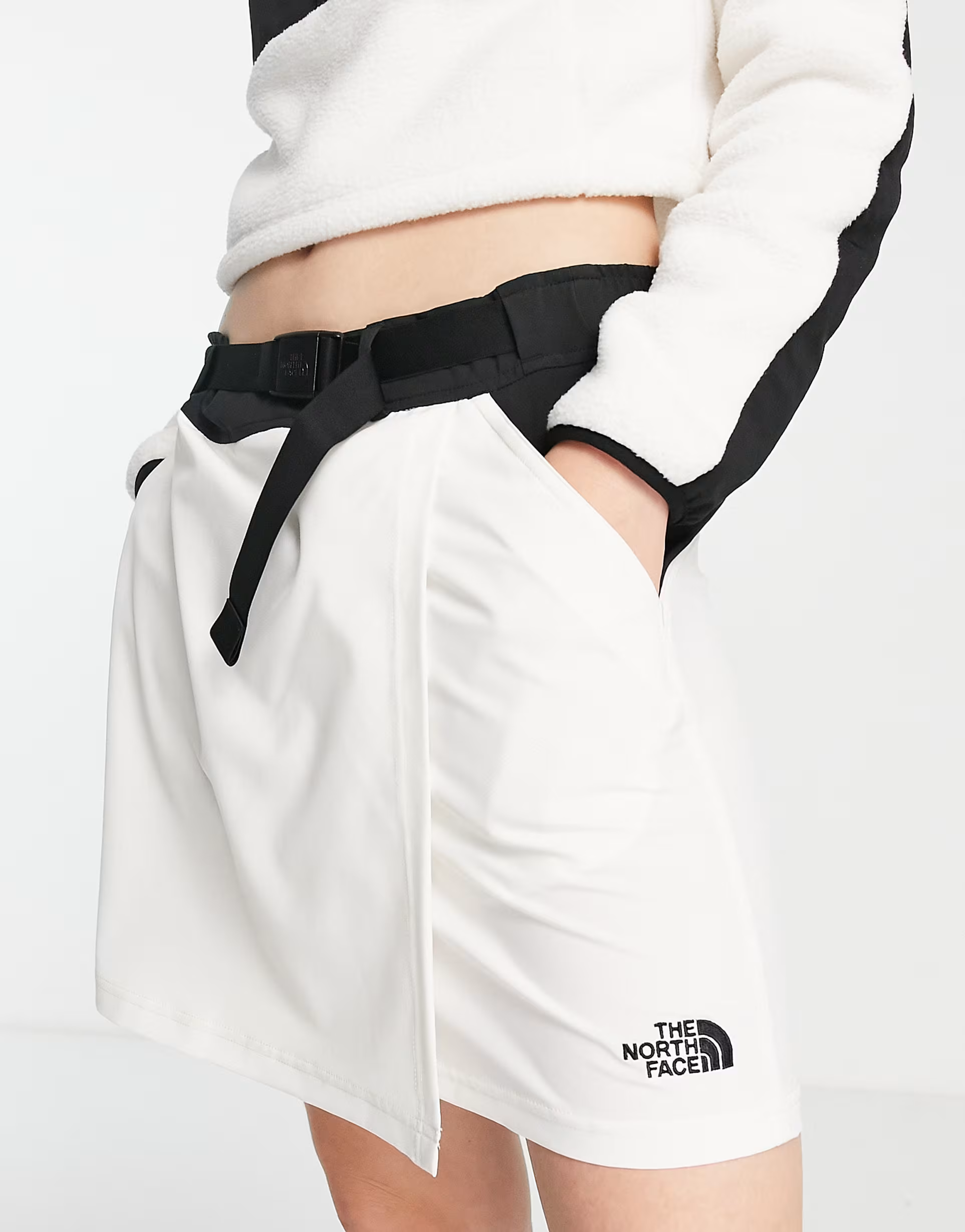 The North Face Womens Trend Woven Skirt In White