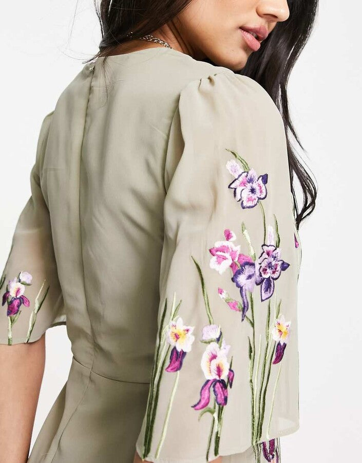 Hope & Ivy Adelaide embroidered midi dress in sage green