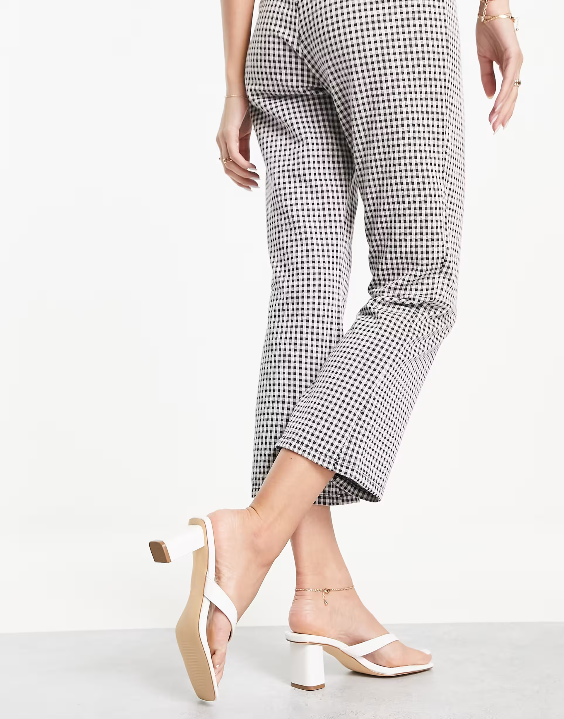 Forever New Womens Slip On Mule in White