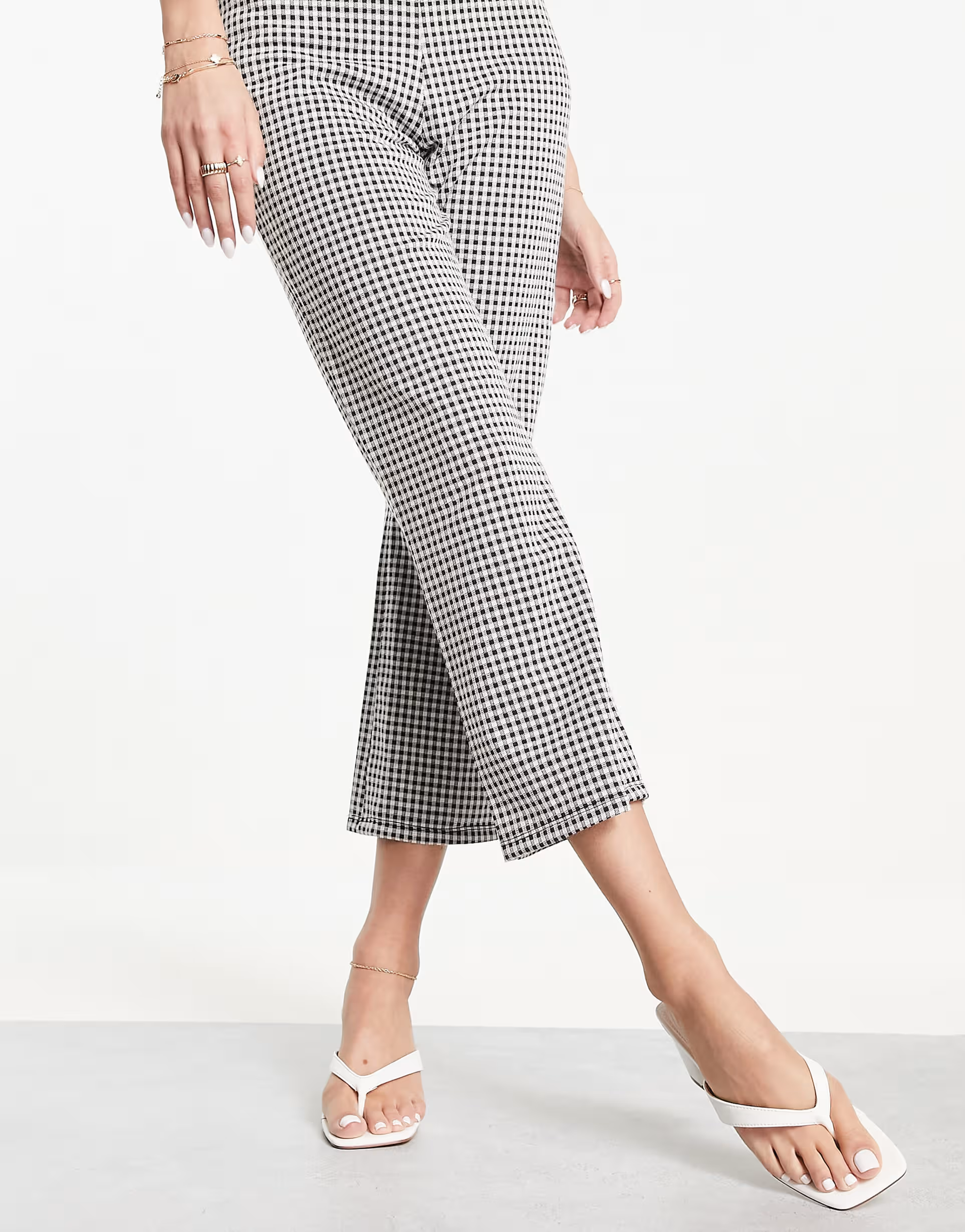 Forever New Womens Slip On Mule in White