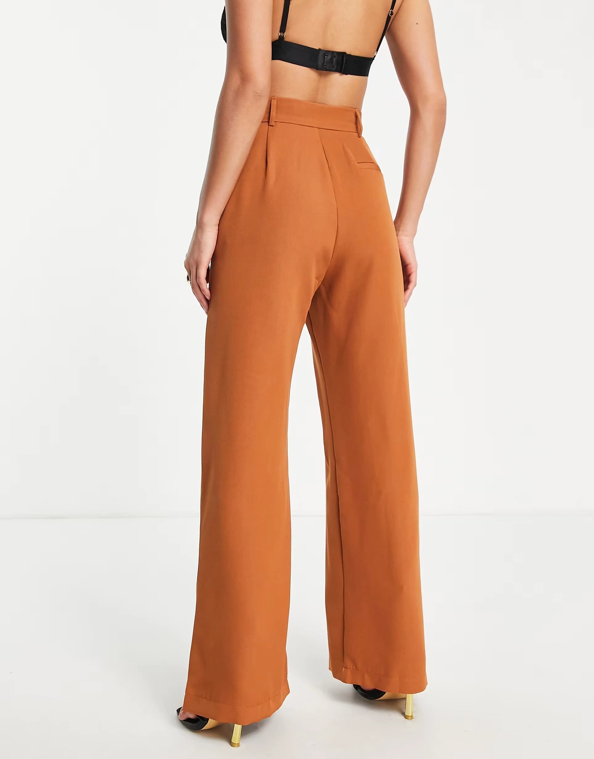 NaaNaa Petite Womens High Waisted Straight Leg Trouser in Camel