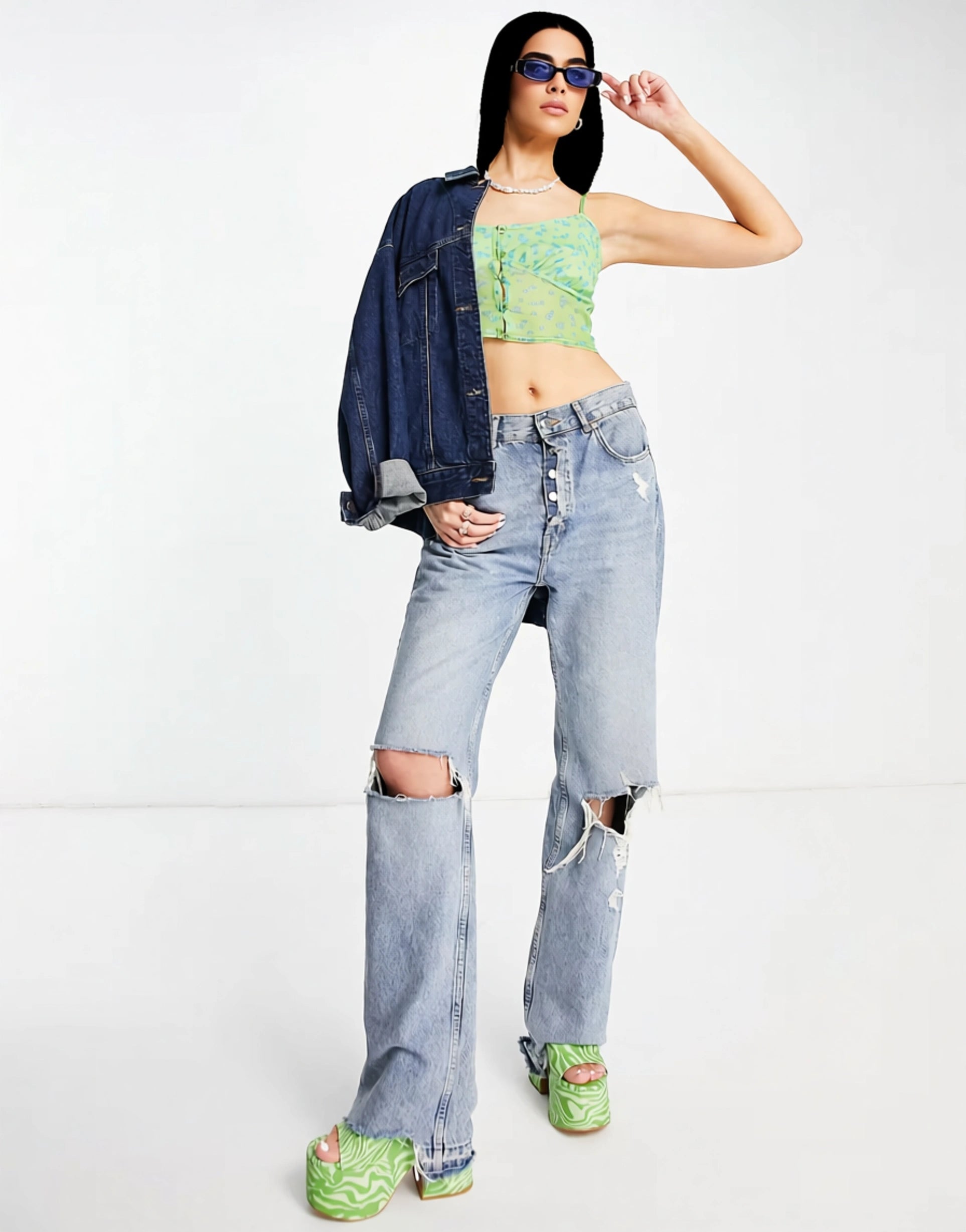 Daisy Street Womens Strappy Cami Crop Top With Button Front in Green Floral Mesh