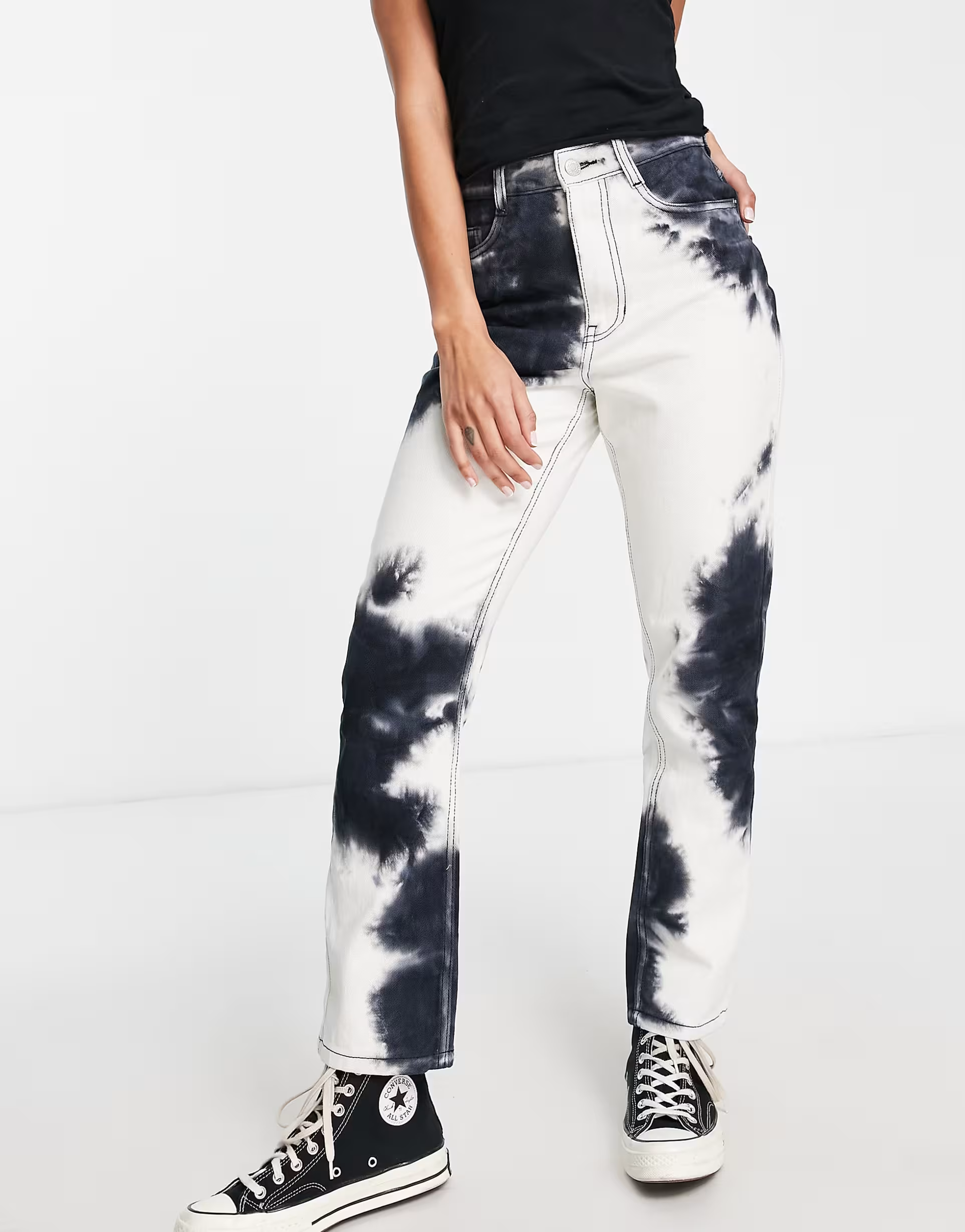 Urban Bliss Womens Straight Leg Jeans in Black ink Print In Black