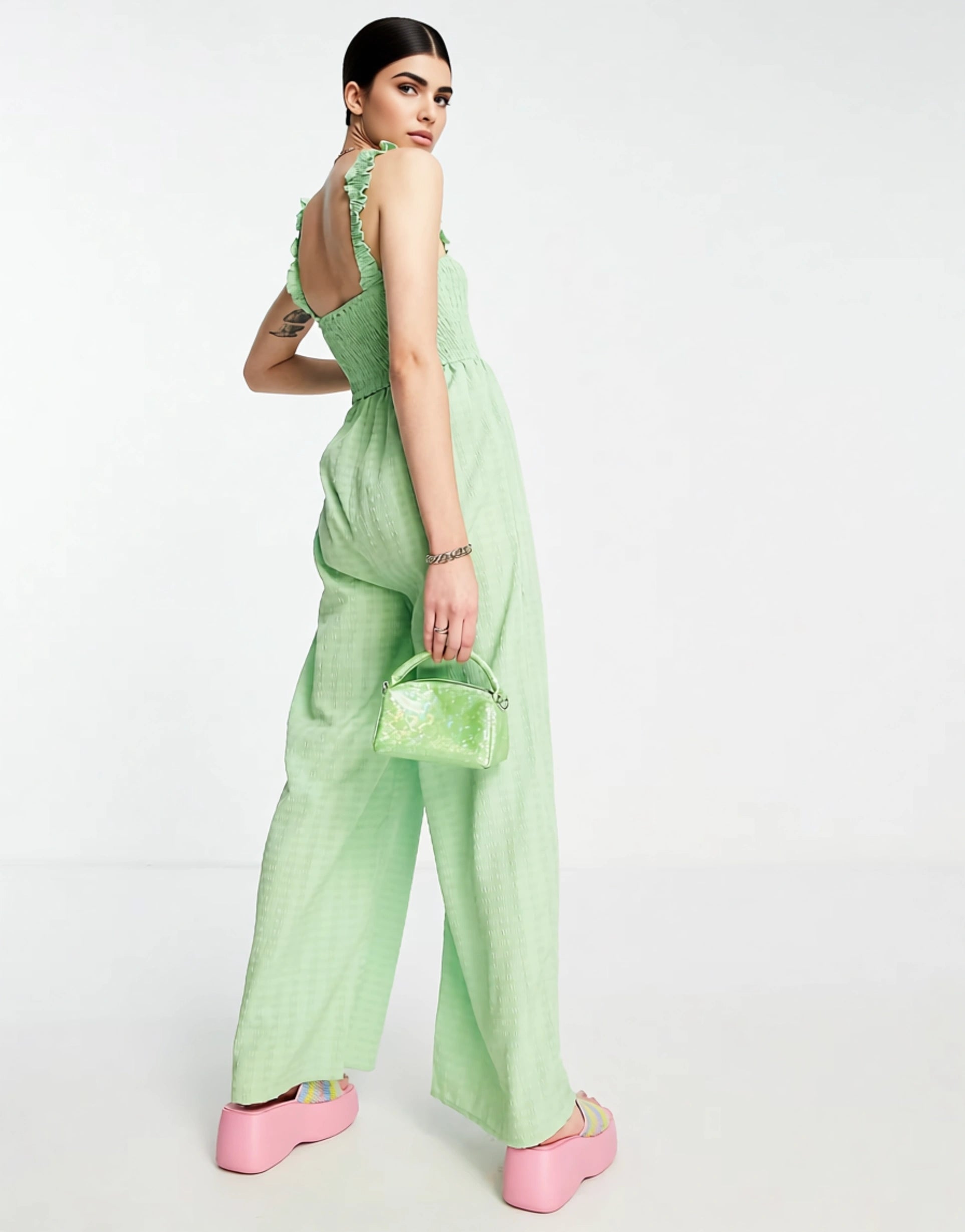 Daisy Street Womens Wide Leg Relaxed Jumpsuit With Shirring Bust In Apple Green