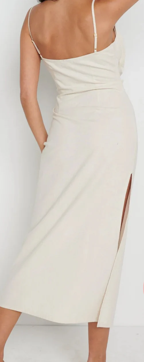 Pretty Lavish Womens Keisha Ruched Midaxi Dress in Sand