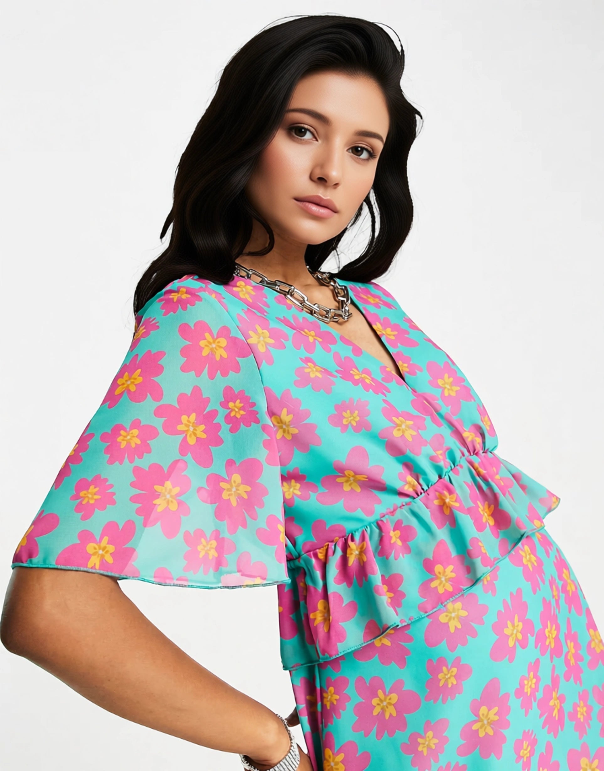 Womens Twisted Wunder Maxi Dress In Bright Floral With Frill Detail