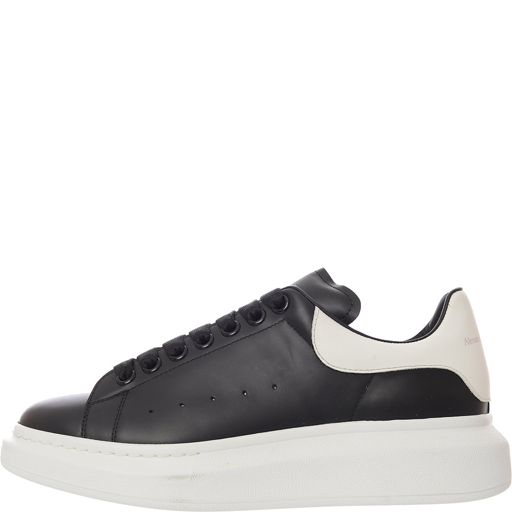 Alexander Mcqueen Mens Oversized Sneakers In Black