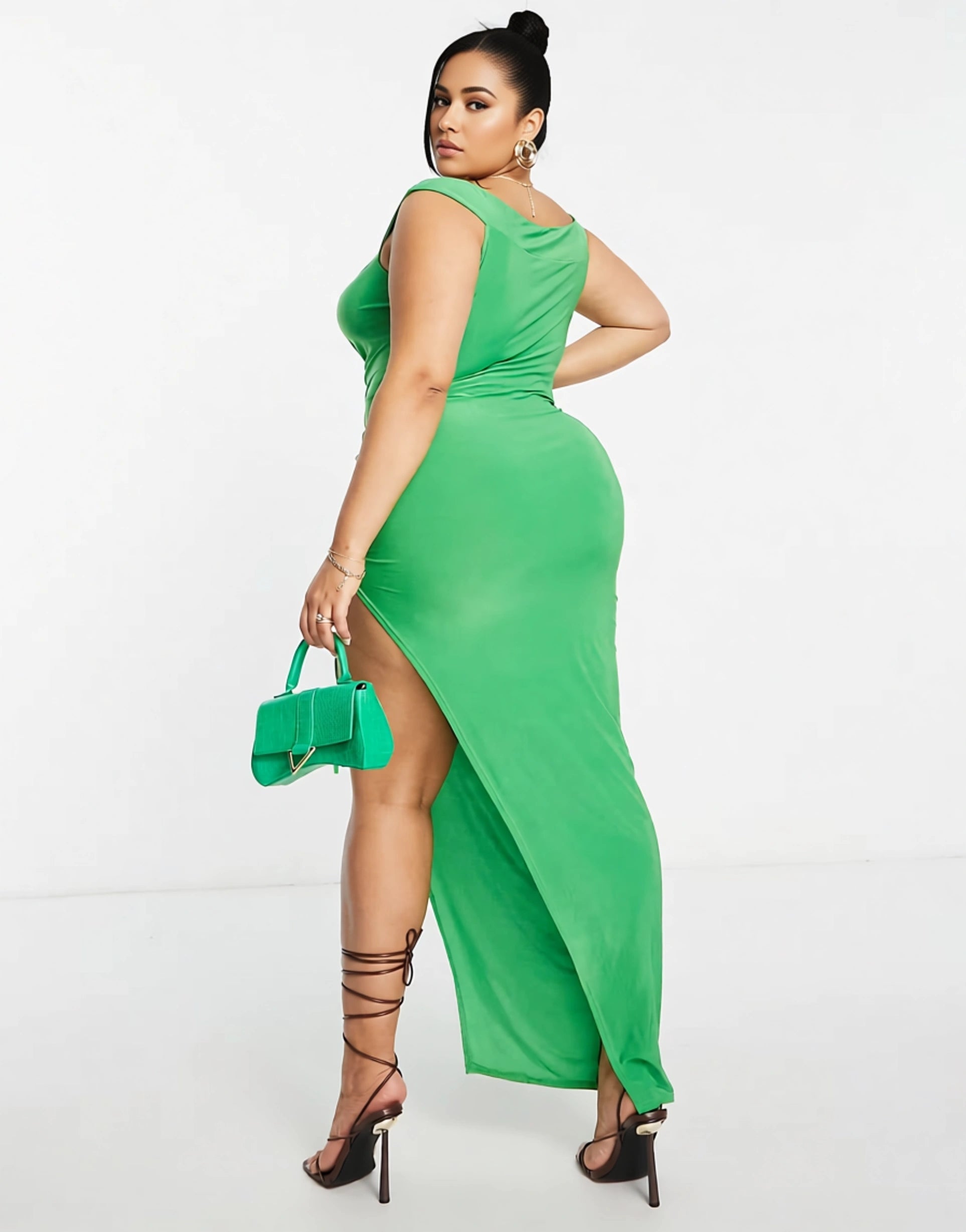 Jaded Rose Plus Womens Bardot Maxi Dress in Meadow Green