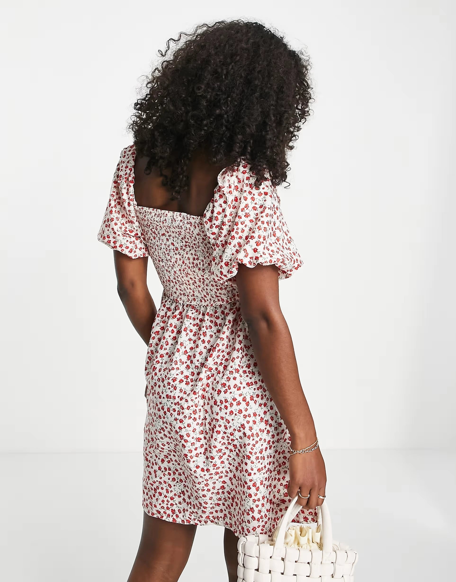 In The Style Womens X Jac Jossa Shirred Bust Frill Sleeve Tiered Mini Smock Dress in Berry Floral