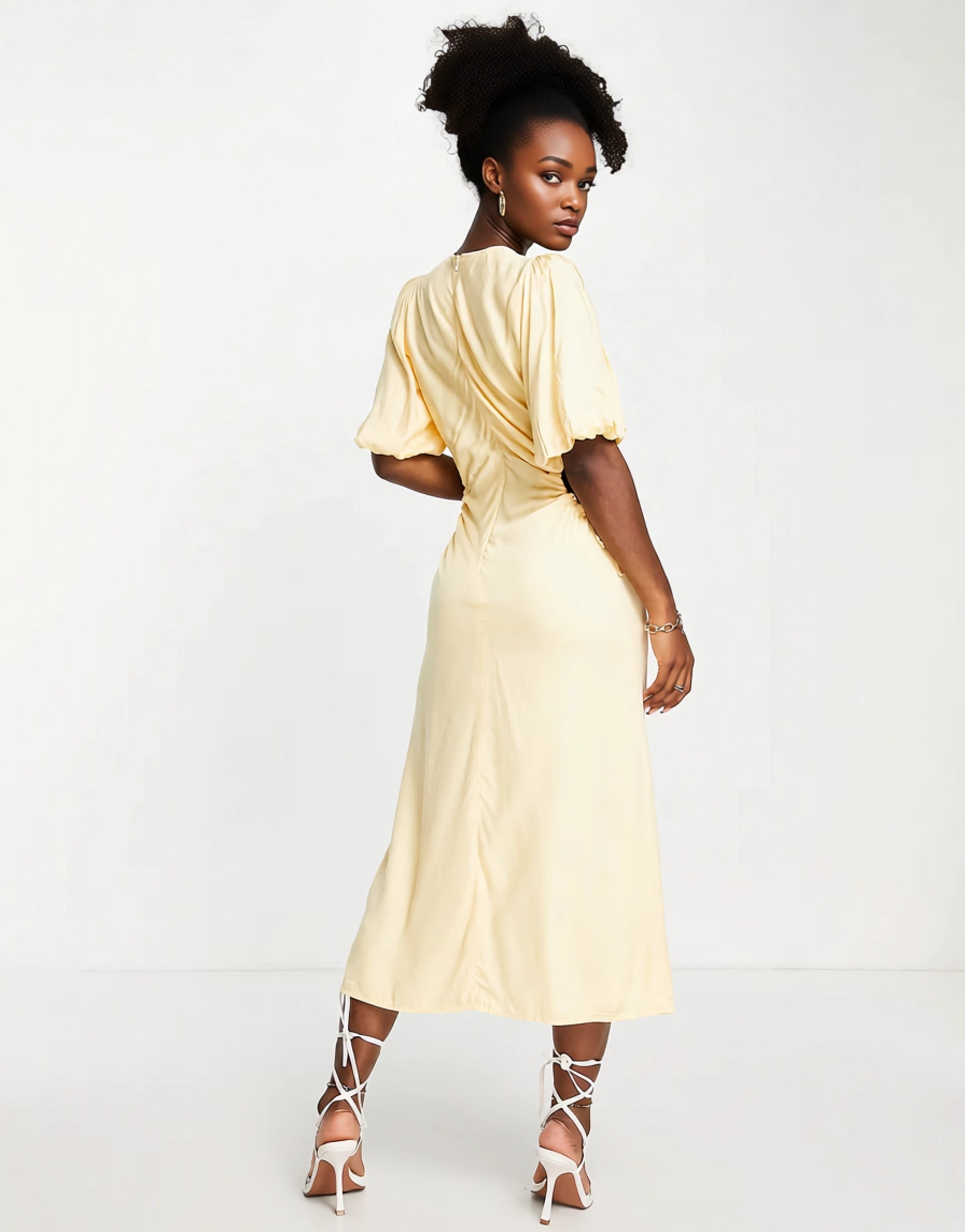 Nobody's Child Womens Rebecca Cut Out Side Dress in Cream