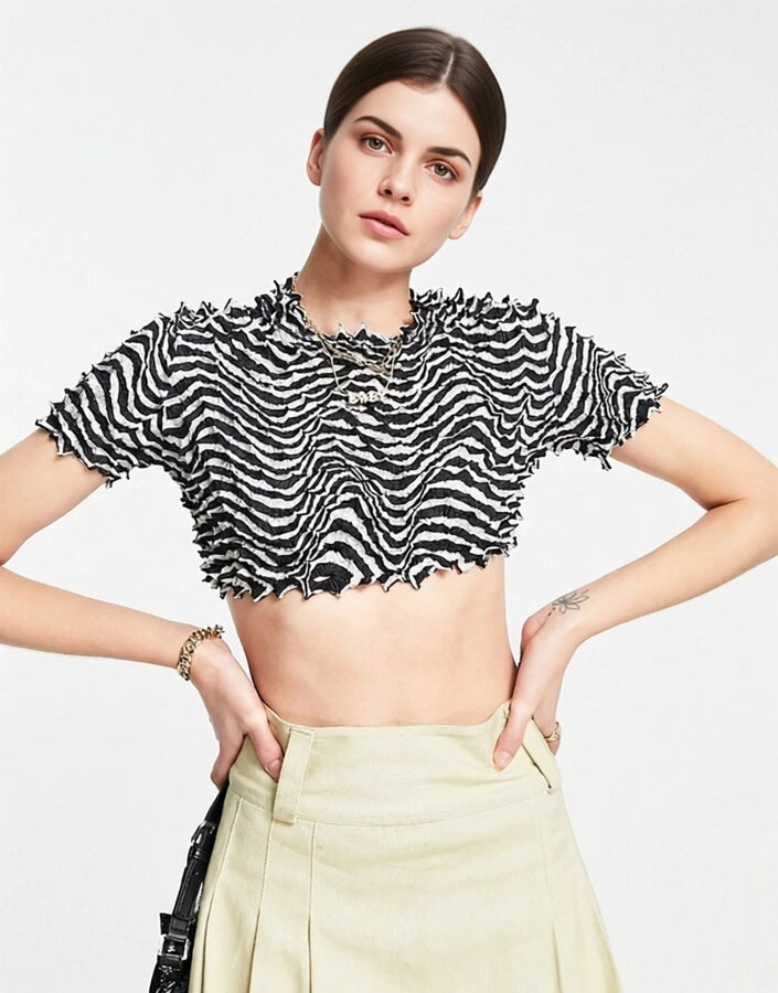 Go Guy Women's Goguy Festival Fitted Top in Wavy 3D In Black