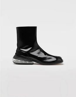 Maison Margiela Men's Ankle Boots in Black