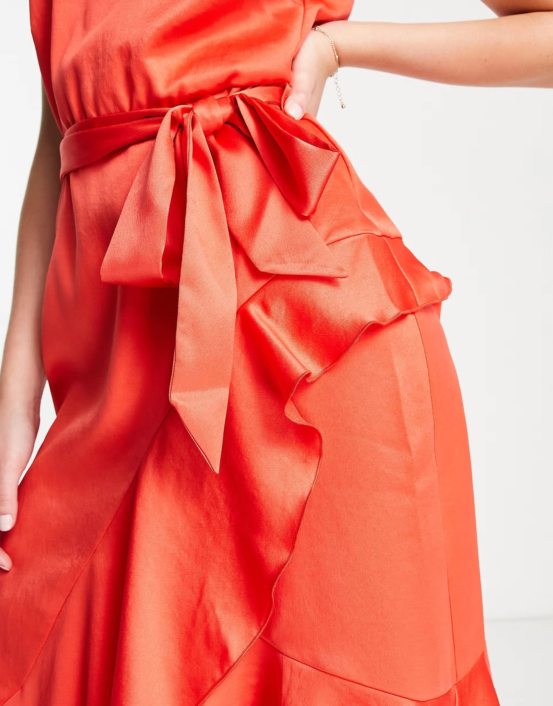 Womens Style Cheat Halter Ruffle Midi Dress In Bright Red