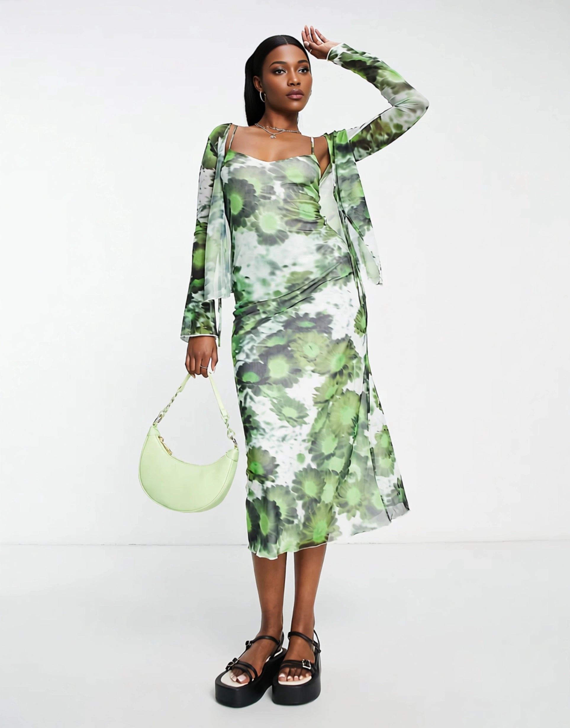 Motel Women's Tie Front Long Sleeve 90S Mesh Cardigan in Blurred Green Daisy In Green