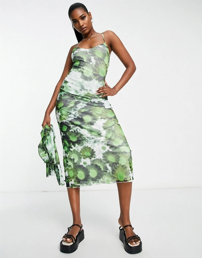Motel Womens Square Neck Cami Maxi Dress in Blurred Green Daisy Mesh In Green