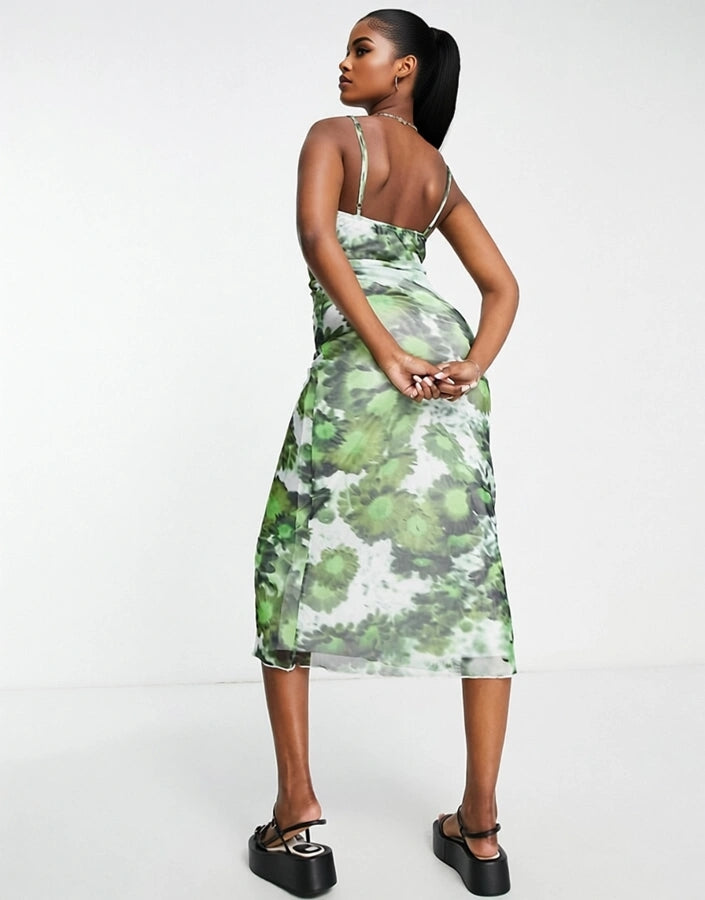 Motel Womens Square Neck Cami Maxi Dress in Blurred Green Daisy Mesh In Green