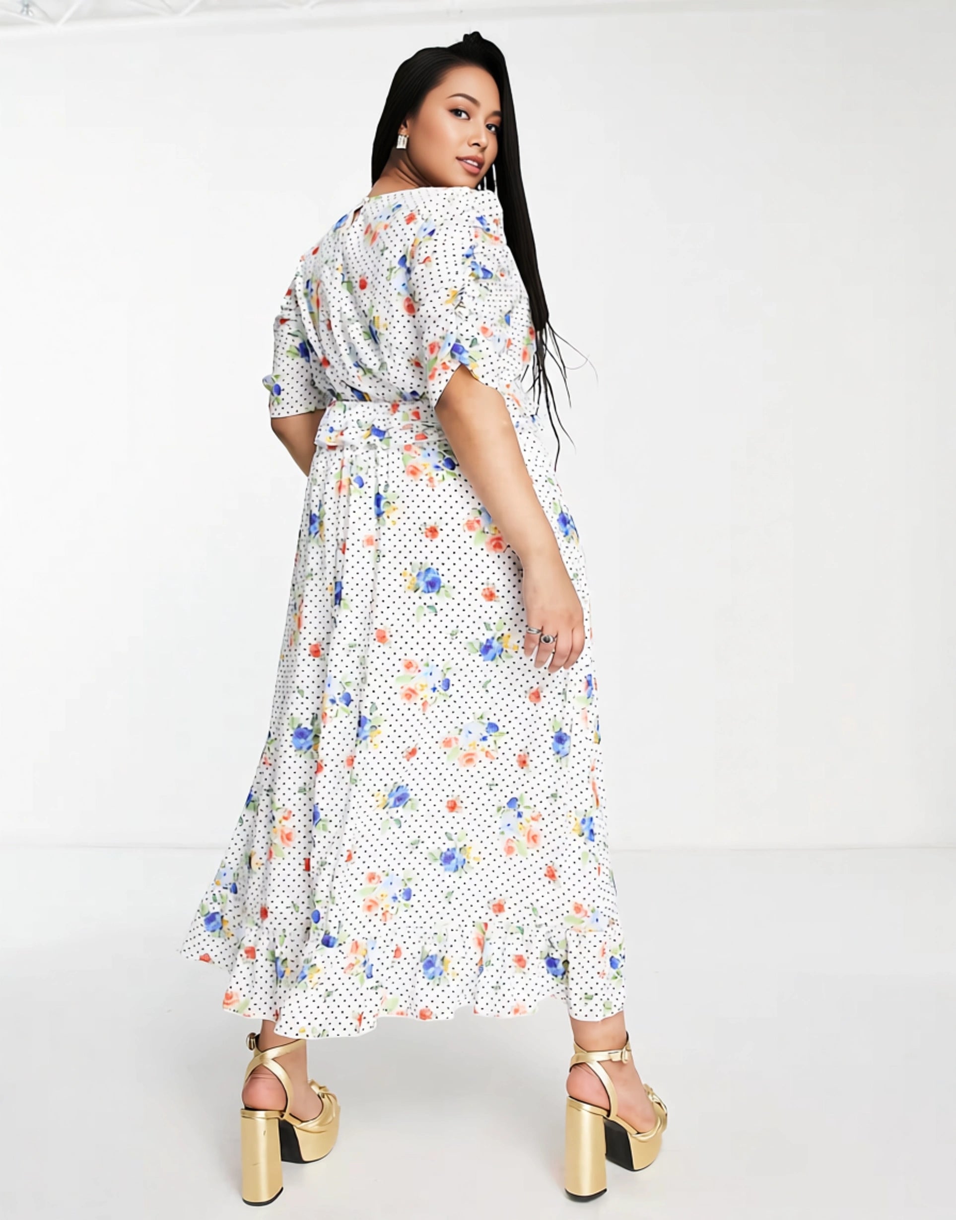 Womens Twisted Wunder Plus Puff Sleeve Maxi Dress In Spot Floral