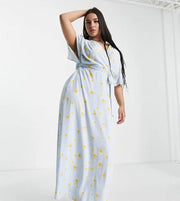 Twisted Wunder Plus Womens Wrap Front Midi Dress in Daisy Print In Blue