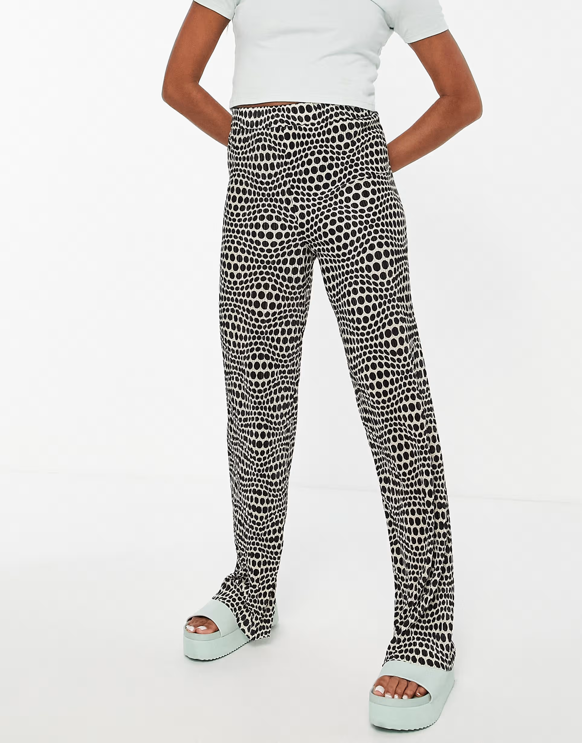 Monki Womens Wide Leg Plisse Trousers in Black And White