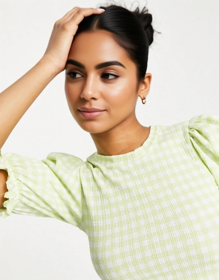 Monki Womens Puff Sleeve Top in Green Gingham