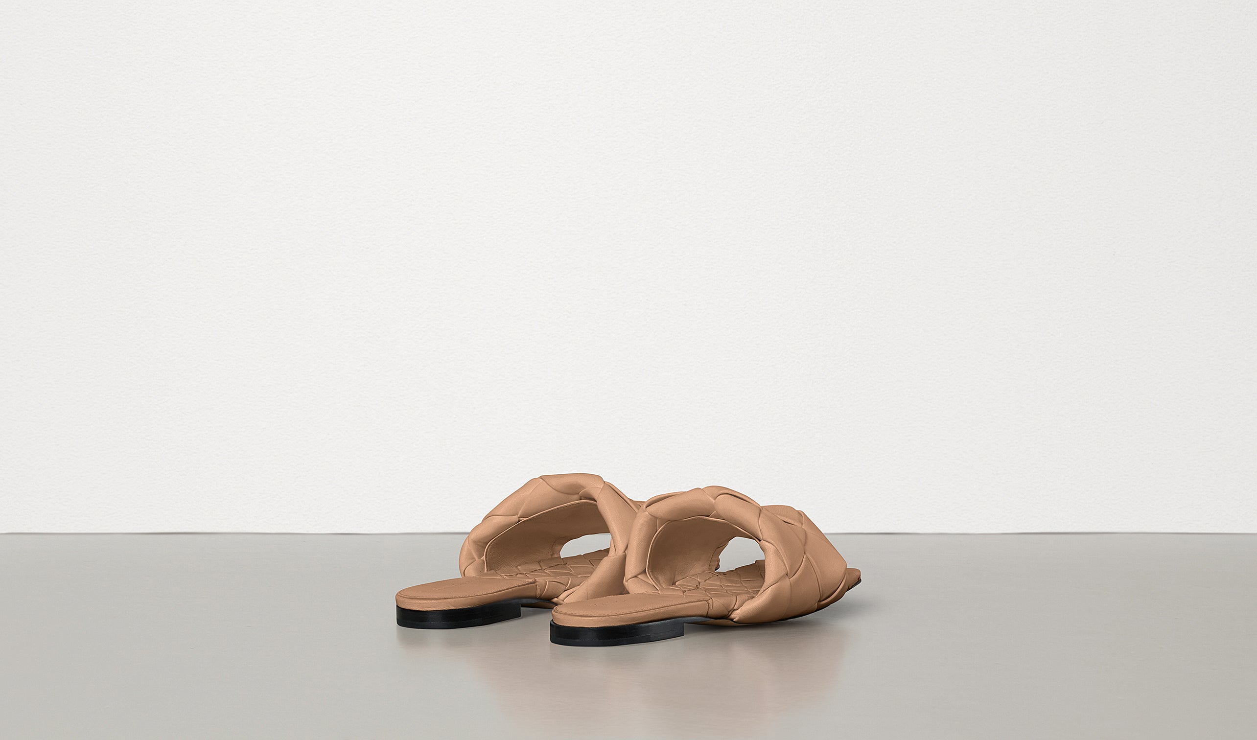 Bottega Veneta Women's Sandals in Beige